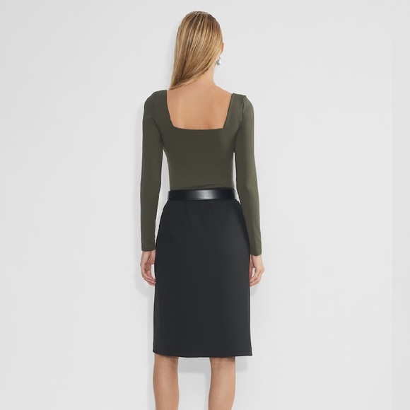 Aritzia Original Contour Squareneck Hip Longsleeve (in Olive Green) - Picture 3 of 8